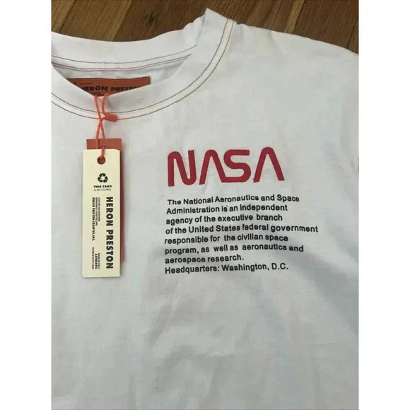 Heron Preston NASA Space Astronaut Fall Winter 1990 Embroidered Tee Size L - Picture 2 of 9